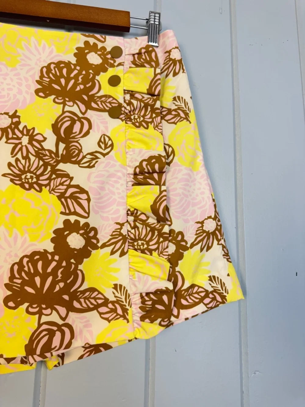 Tory Burch Tory Sport Printed Ruffle Golf Skort in French Crème Bouquet Pink